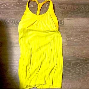 Lululemon Athletica tank top with built in bra